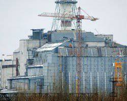 Годовщина Чернобыля: Украина начала строить новый саркофаг