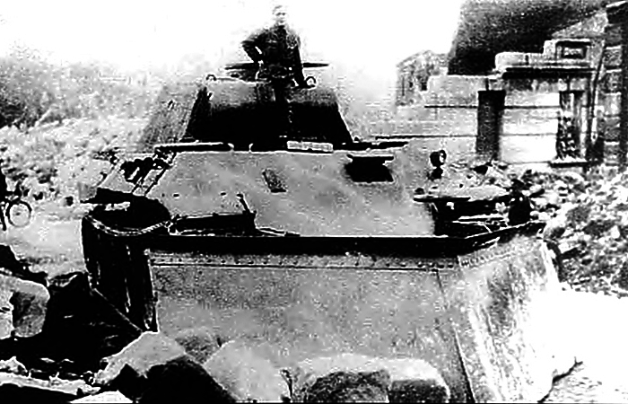 German armored street bulldozer - RÄUMPANZER TIGER (P) RAMMTIGER