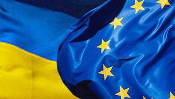 یانوکوویچ با استقرار یک پایگاه نظامی سازمان ملل در اوکراین سعی دارد جهان را خشنود کند