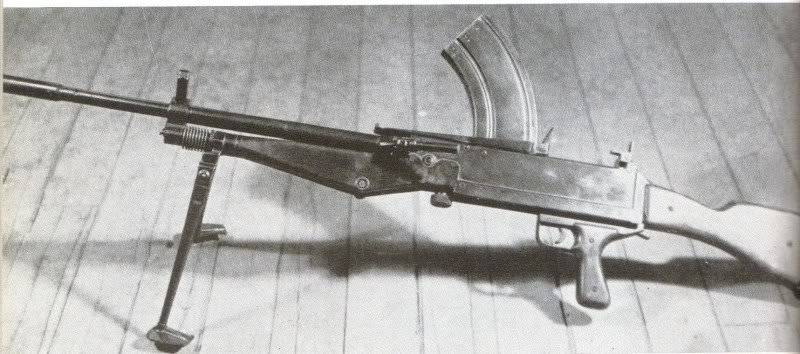 Британский ручной пулемет «Безал»