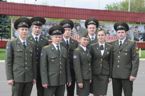 Απόφοιτοι με στολή