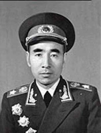 Η άνοδος και η πτώση του στρατάρχη Lin Biao