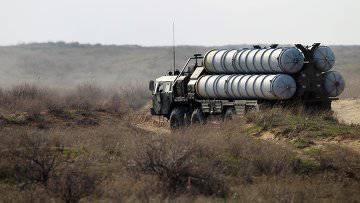 La Russia dovrebbe riprendere le consegne di S-300 all'Iran, secondo gli esperti