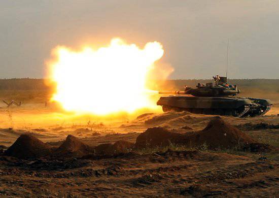 डागेस्तान में तैनात संयुक्त हथियार इकाई में टैंक फायरिंग शुरू होती है