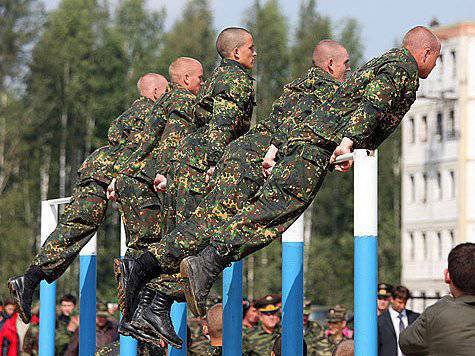 В армии созданы должности сержантов-инструкторов по физподготовке