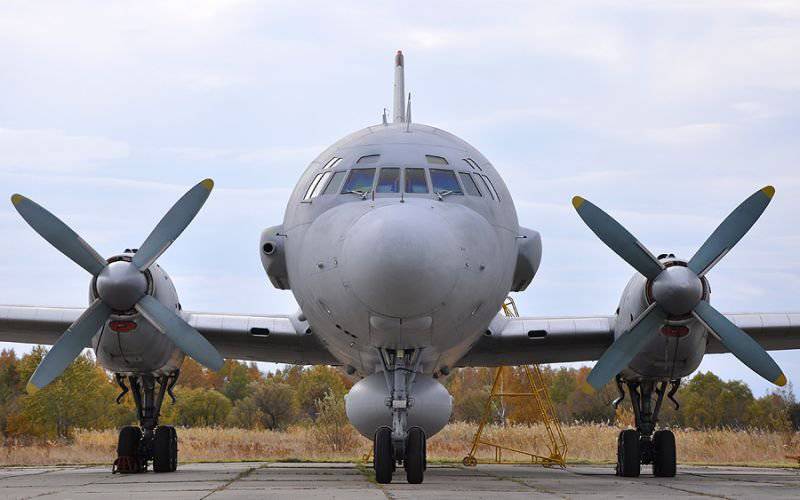 L'aereo da ricognizione IL-20M - 40 anni al servizio della Patria