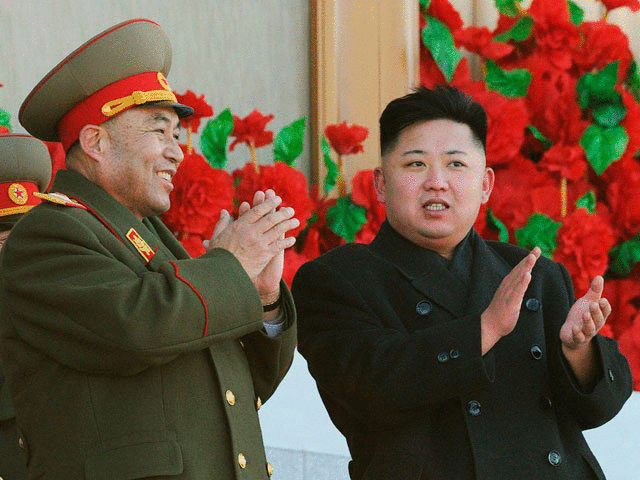 남한 언론 : 북한군 참모 총장이 총기 난사로 기각됐다. 수십명이 목숨을 잃었다.