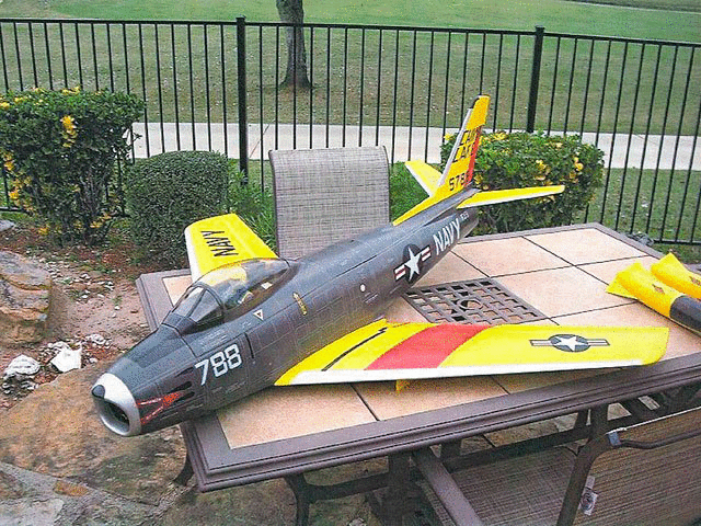 Американец признался в попытке взорвать Пентагон игрушечным самолетом