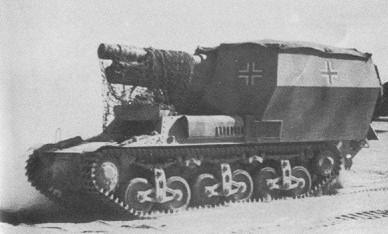 هویتزر آلمانی روی شاسی فرانسوی. ACS SdKfz 135/1