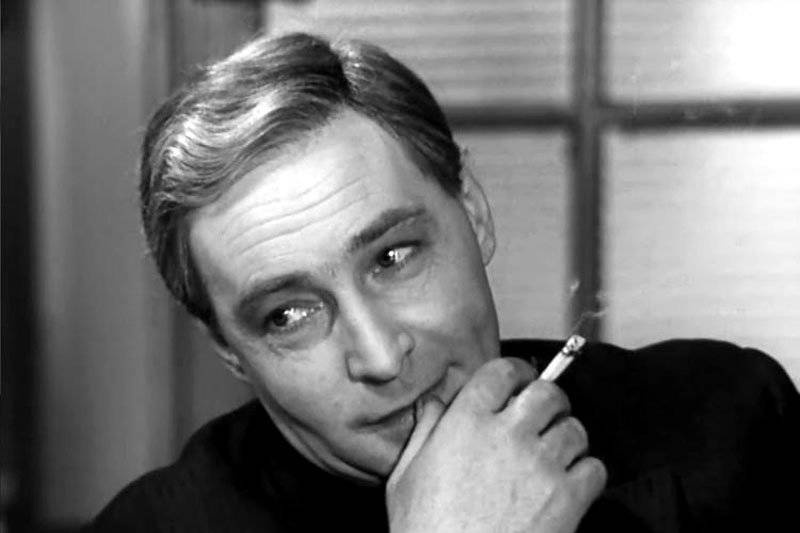 Итоги недели. «Пойте лучше что-нибудь современное, массовое...»