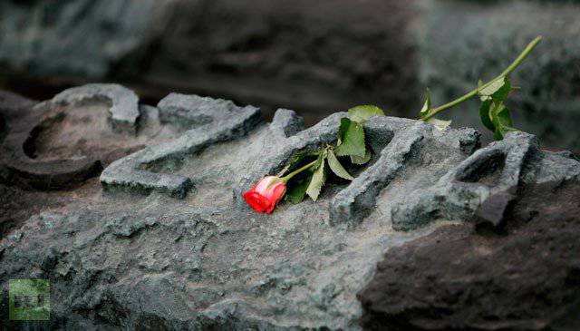 Especialistas dos EUA disseram "toda a verdade" sobre os autores do tiroteio de policiais poloneses em Katyn