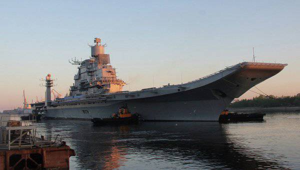 Эксперты назвали возможную причину ЧП на авианосце "Викрамадитья" Эксперты назвали возможную причину ЧП на авианосце "Викрамадитья"
