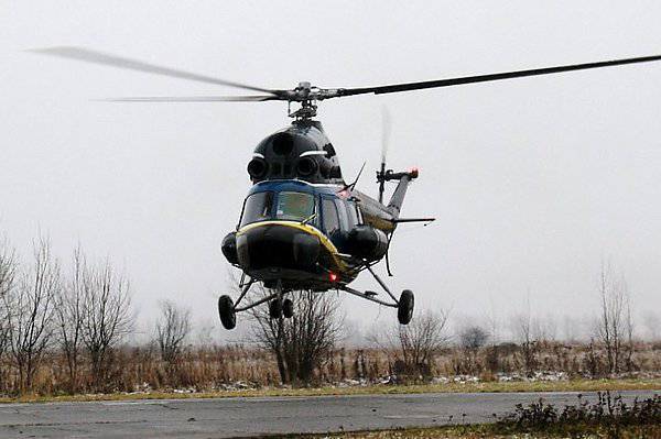 OJSC Rostvertol 비행 시험장에서 Mi-2M 헬리콥터 시범 비행