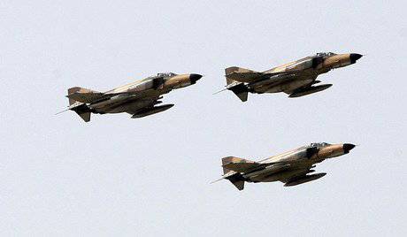 I media iraniani annunciano il successo del test del nuovo sistema di difesa aerea