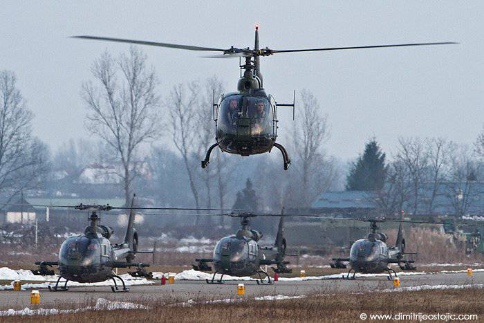 Yugoslavya Hava Kuvvetleri Hafif saldırı helikopteri SA.342 Gazelle