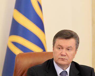 Ukraine will reduce the army and cancel the call, announced Yanukovych