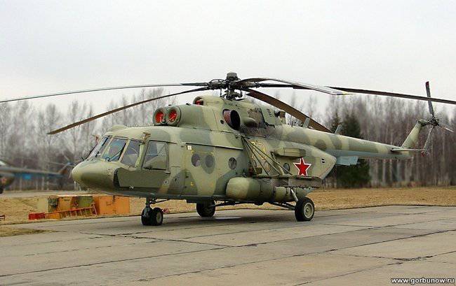 Novos helicópteros de transporte de pára-quedas Mi-8MTV-5 chegaram ao Distrito Militar do Sul