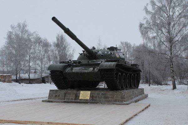 In the Ivanovo region opened a memorial memorial in honor of the designer of tanks