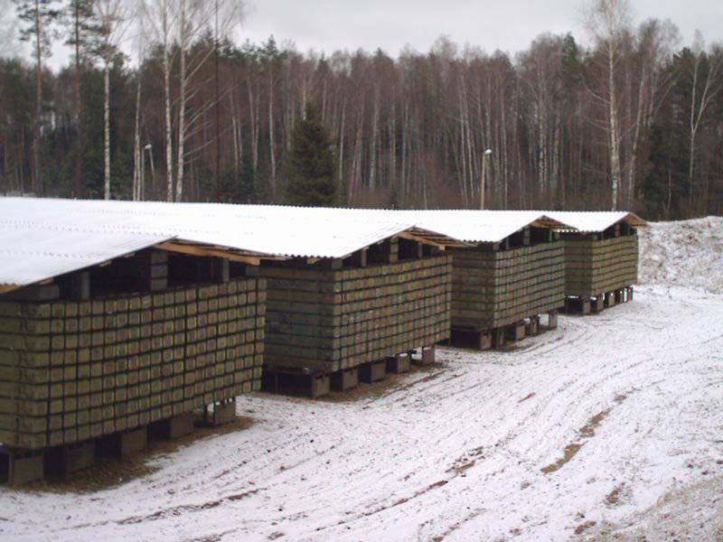 Russland baut neue Waffenarsenale auf