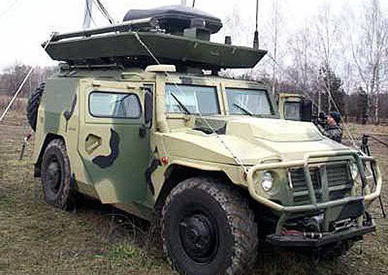 Десантники осваивают мобильный автоматизированный комплекс РЭБ «Леер-2»