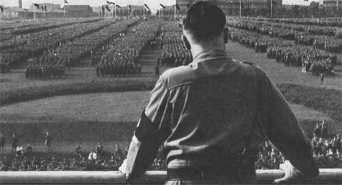 히틀러가 권력을 잡은 이유