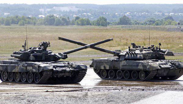 Läntinen sotilaspiiri vastaanottaa Iskander-M-kompleksit ja T-90-panssarivaunut