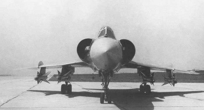 Дальний барражирующий истребитель-перехватчик Ту-128 (часть 1) Создание самолета