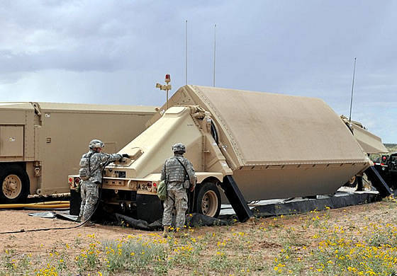 La compañía "Reyteon" otorgó a las fuerzas armadas de EE. UU. El octavo radar AN / TPY-2