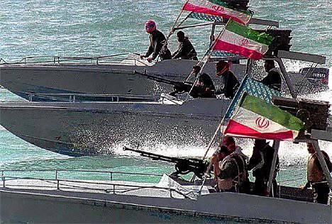 Iranin laivaston kaksi laivastoa