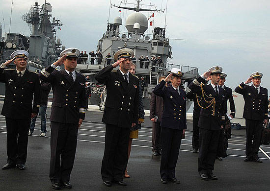 The warship of the French Navy arrived at the port of Vladivostok