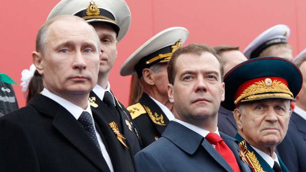 Ce se întâmplă în Ministerul Apărării din Rusia și în industria de apărare?