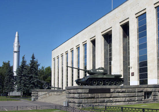 70 aniversario de la hazaña de Alexander Matrosov dedicado