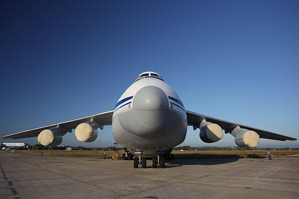 En la planta Aviastar-SP, comenzó la restauración de la producción en serie de aviones superpesados ​​Ruslan