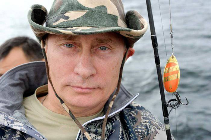 푸틴 대통령은 백악관에서 가장 큰 물고기를 잡았습니다 (미국 포브스)