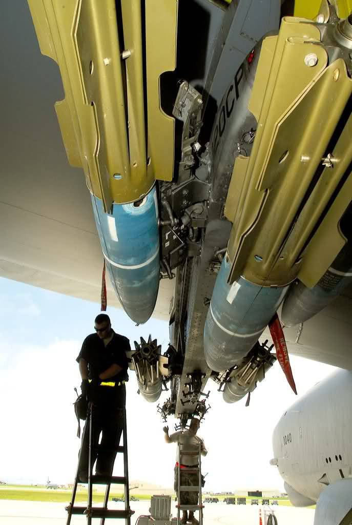 Crews of heavy bombers having fun shooting ships