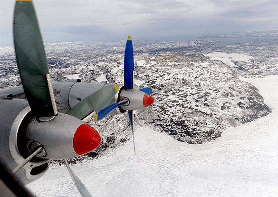 Aviones de la aviación naval de la Flota del Norte realizaron patrullas en las latitudes árticas del Océano Ártico