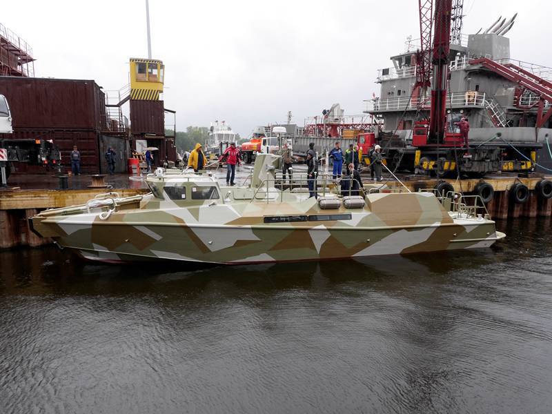 "Pella" completou os testes no mar da fábrica do barco de patrulha "Raptor"