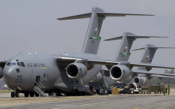 «Боинг» завершает поставку самолетов C-17 «Глоубмастер-3» для ВВС США