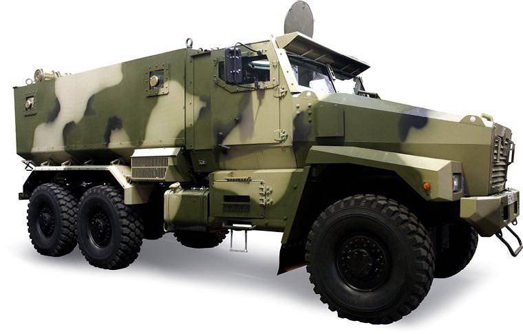 ニジニ・タギルで「ウラル」はその新しい装甲車を発表しました