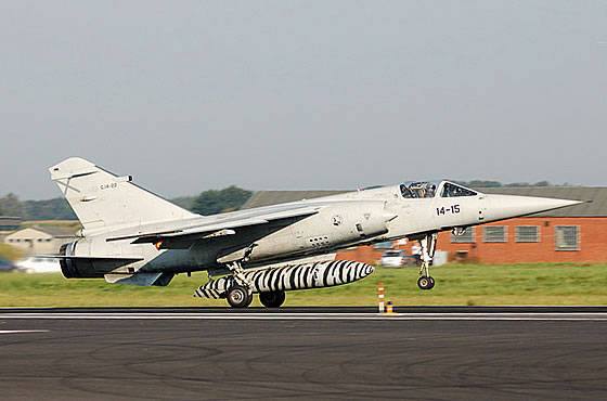 L'Argentine a confirmé l'achat en Espagne de chasseurs 16 "Mirage" F.1M