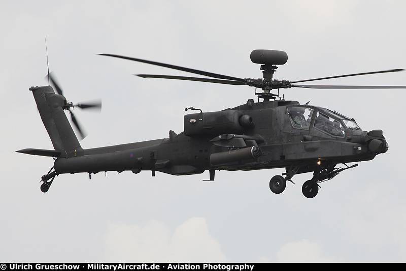 中国抄袭或偷走了一架美国阿帕奇直升机