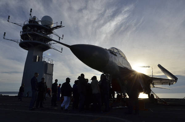 Mañana el portaaviones Vikramaditya será entregado a los navegantes indios.