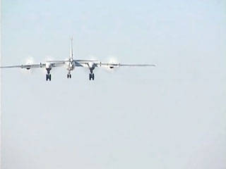 Tokyo preoccupata per i bombardieri russi Tu-95