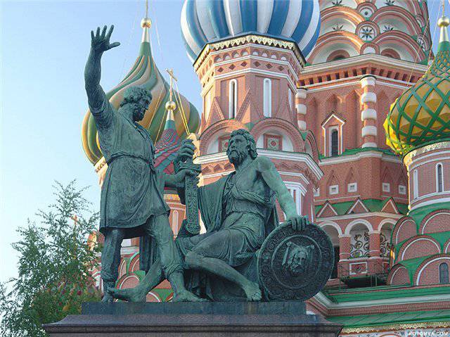 Who and why will destroy our Red Square?