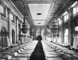 Enfermaria de inverno. Nicolau II deu quase todos os palácios e residências imperiais para hospitais militares