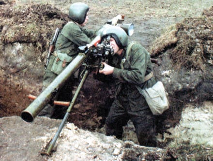 Domestic easel anti-tank grenade launchers