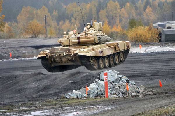 Конструкторские работы над танком "Армата" завершат в 2015 году