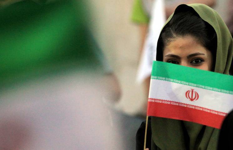 2013年度如何改变伊朗周围的局势