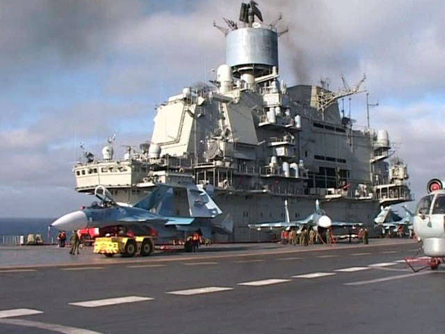 Russian aircraft carrier hit the storm in the Mediterranean