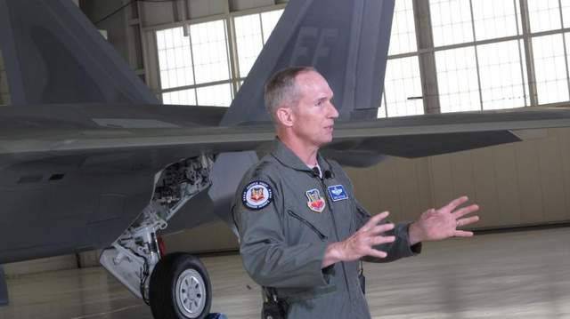 F-22 on-board computers are completely out of date - US Air Force general